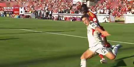  今夜突围战来临；浙江队围绕葡超外线爆发；更衣室稳定；控场能力受关注-英雄联盟S15全球赛