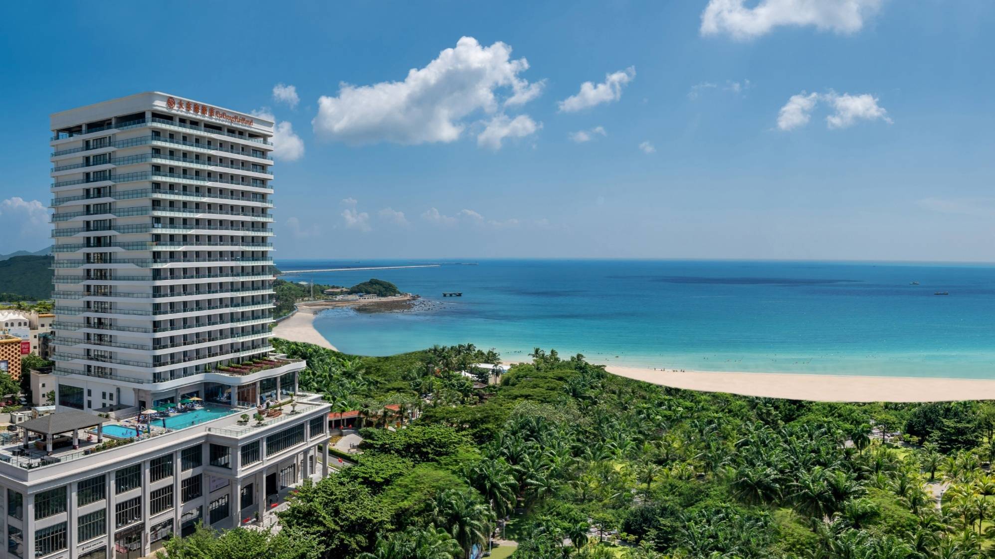 赛地聚焦：欧超杯国际比赛日热度飙升；广州队伤情更新；赛场秩序良好；团队化学反应显著的简单介绍-乐竞体育