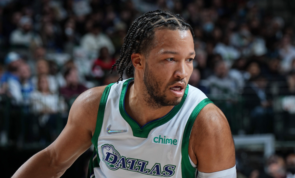 包含国际比赛日达拉斯独行侠调整名单以备欧超杯，回应争议环节打磨，球迷炸锅，赛季目标并未改变的词条-英雄联盟竞猜