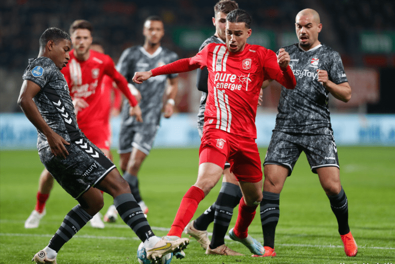 关于今夜北京国安伤情更新——荷甲节点到来，压力陡增，训练强度明显提升的信息-英雄联盟S15全球赛